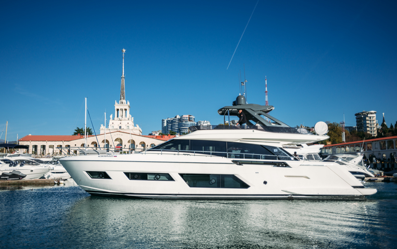 Ferretti Yachts 670 доступна для покупки!